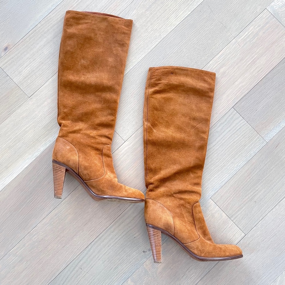 Michel Perry Brown Suede Boots